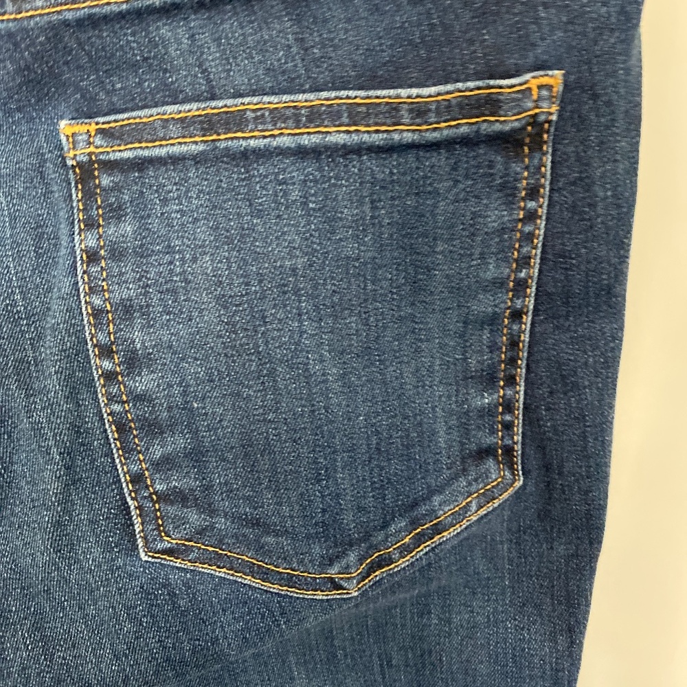Veronica Beard Carolyn Baby Boot Jeans - Picture 8 of 11